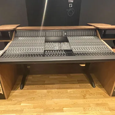 Specialist AV Installation for Recording Studios & Music Production Spaces